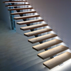 Maßgeschneiderte LED Treppenbeleuchtung